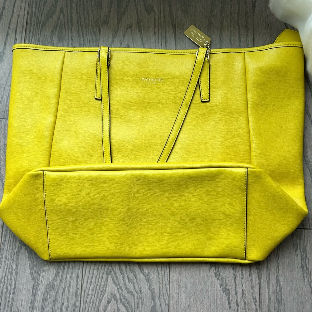 Coach Bright Yellow Leather Tote L46cm*w13cm*H32cm